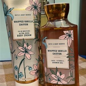 Bath & Body Works Whipped Vanilla Chiffon Set ~ NWT
